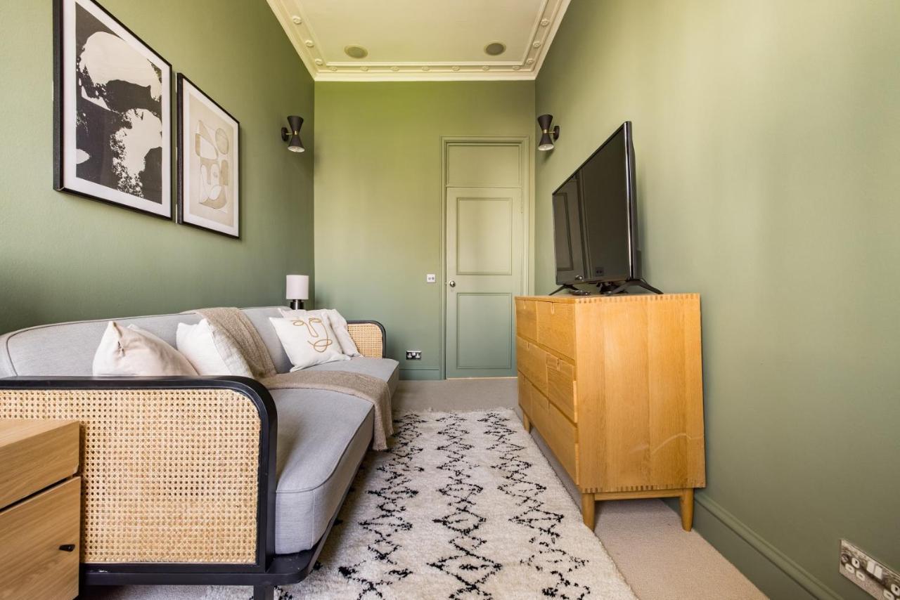 Ferienwohnung The Sussex Garden Retreat - Elegant 2BDR Flat London Exterior foto